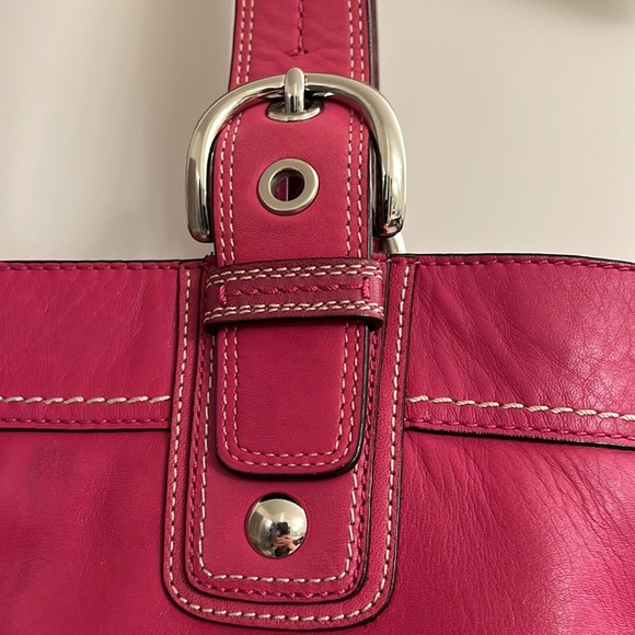 Coach Bag - Picture 4 of 10